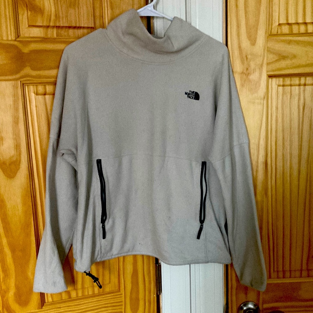 The North Face Light Gray/Taupe Fleece Pullover